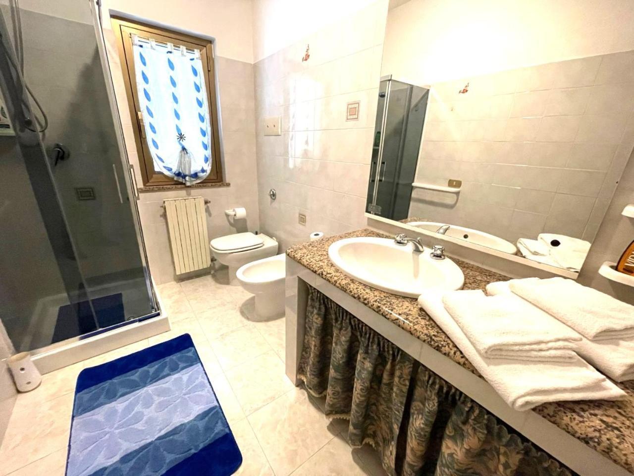 Imperia85 Lt Hotel Olbia Buitenkant foto